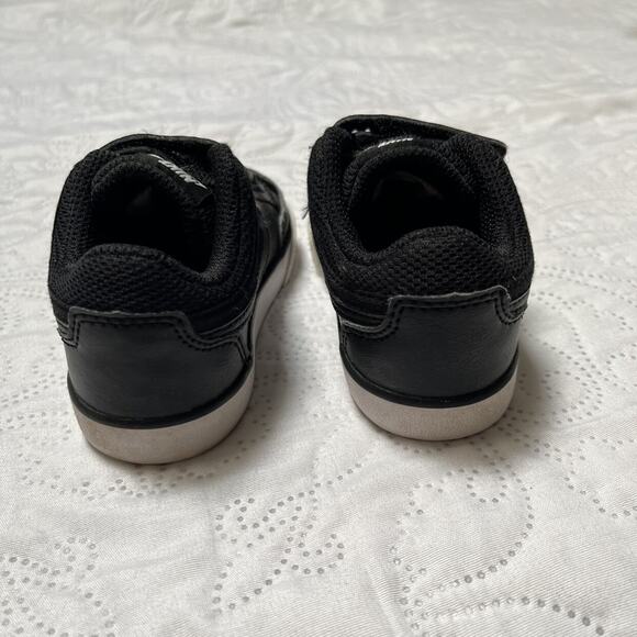 Nike Capri 3 Leather Sneakers Size 5 - Picture 6 of 10